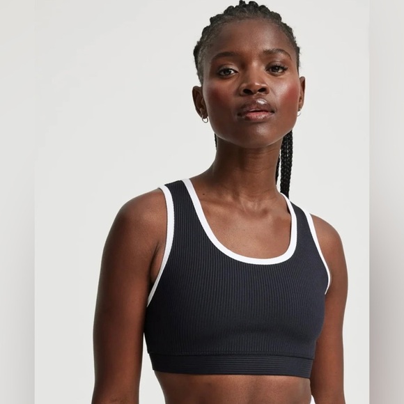 Year of Ours Sara Sports Bra Size S NWT - Picture 1 of 7
